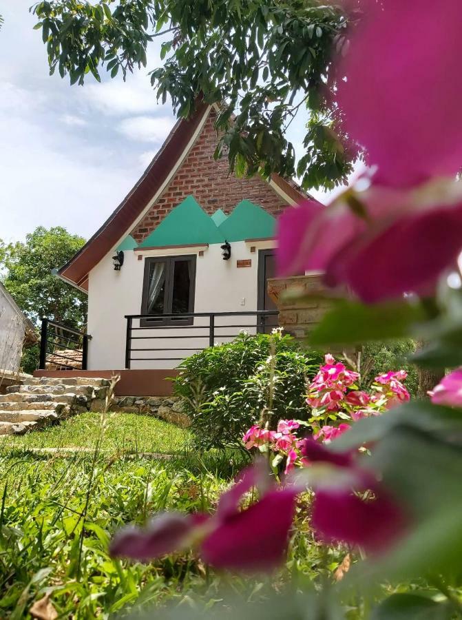 Tropical Valley Homestay - Villas Phong Nha Exteriér fotografie